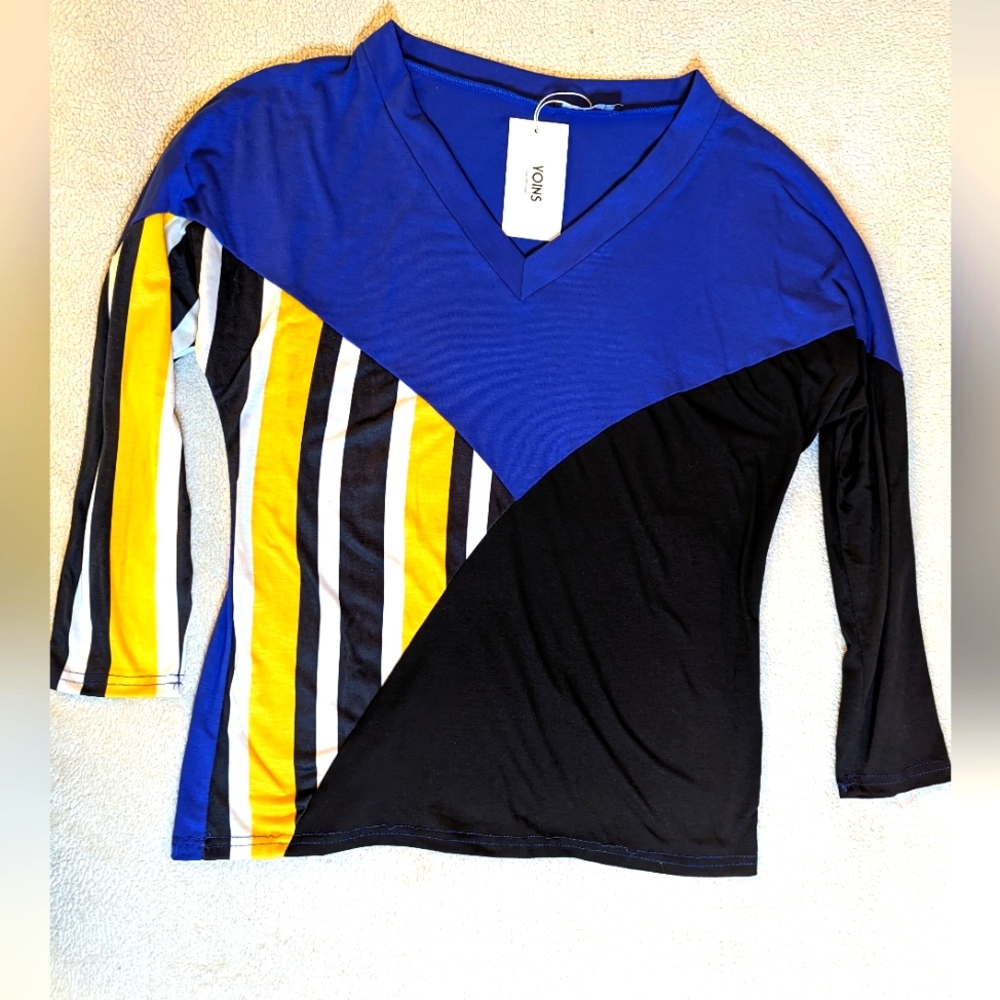 Voins long sleeve T-shirt NWT size small.